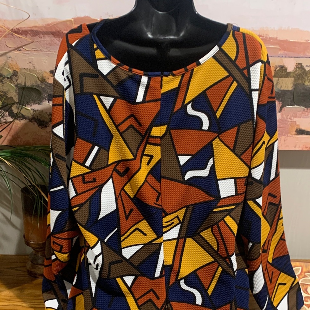 Geometric Patterned Dress - Multicolor - Picture 10 of 14